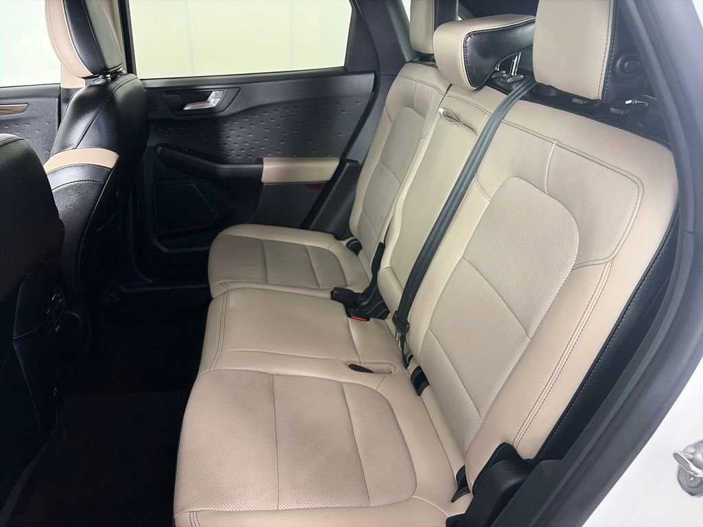 Certified 2020 Ford Escape Titanium image 13