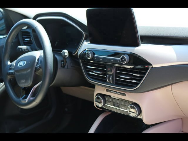 Certified 2023 Ford Escape ST-Line w/ Tech Pack #1 FWD image 7