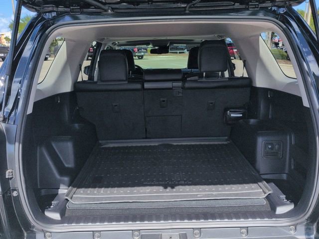 Used 2022 Toyota 4Runner SR5 Premium w/ Moonroof Package RWD image 13