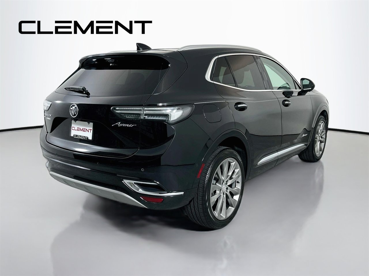 Used 2022 Buick Envision Avenir w/ Technology Package II AWD/4WD image 7