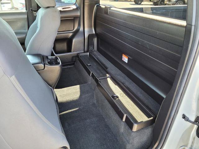 Used 2022 Toyota Tacoma SR RWD image 12