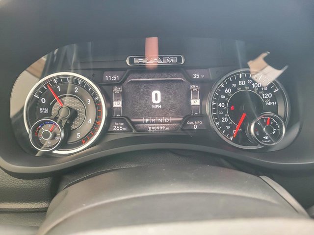 Used 2019 RAM 2500 Laramie w/ Night Edition image 15