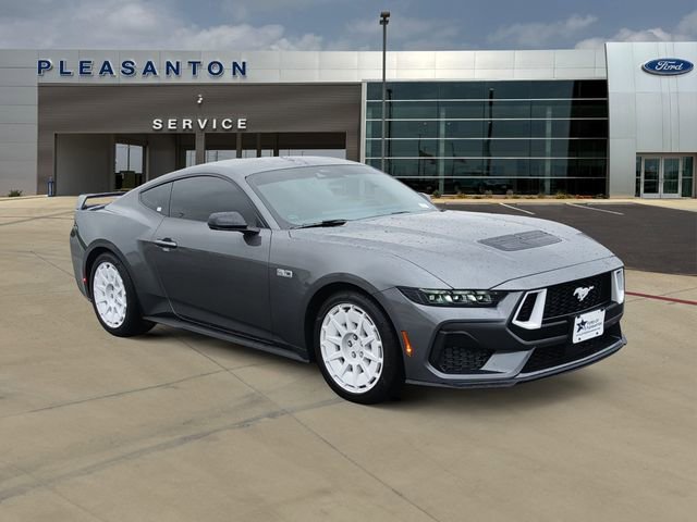 Certified 2026 Ford Mustang GT Premium w/ GT Performance Package RWD image 7