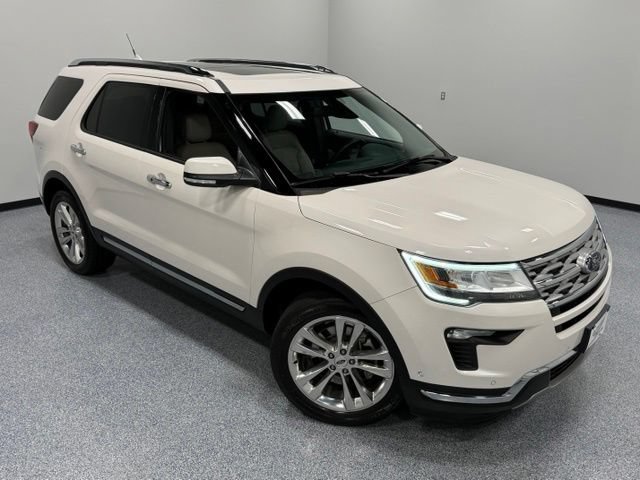 Certified 2018 Ford Explorer Limited w/ Equipment Group 301A FWD image 45