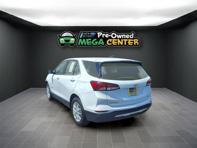 Used 2023 Chevrolet Equinox LT AWD/4WD image 4