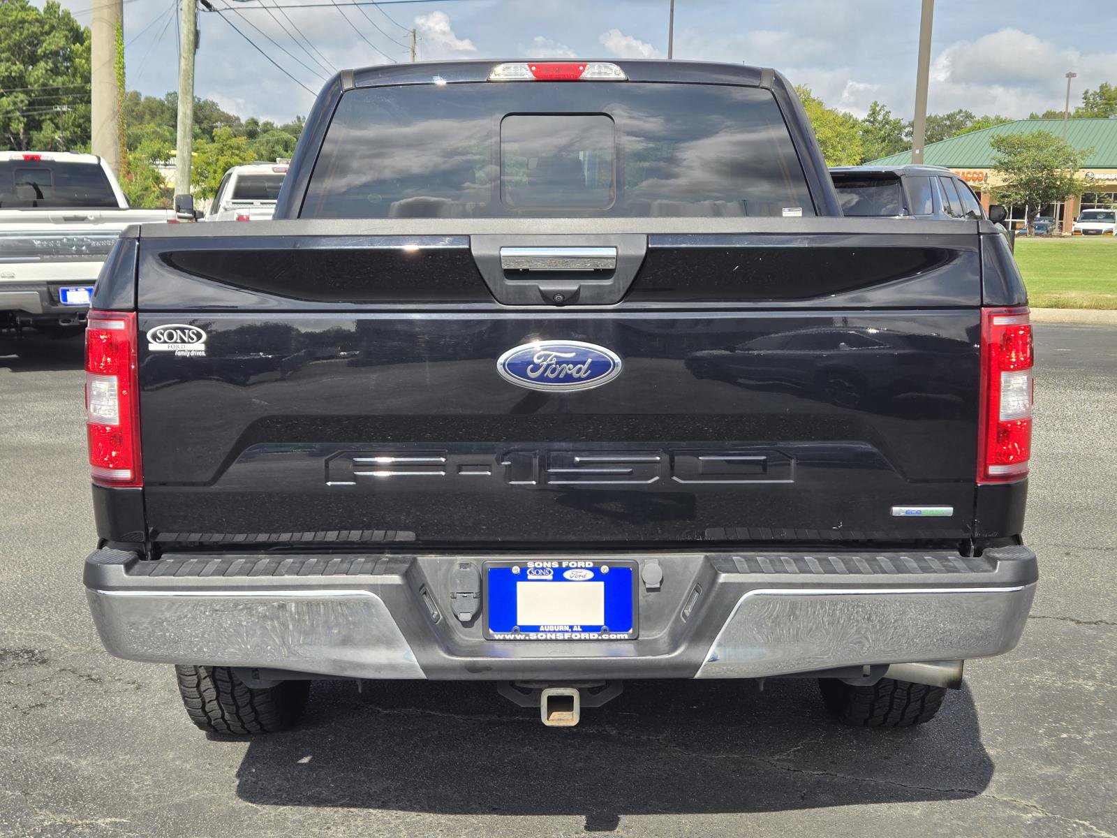 Certified 2020 Ford F150 XLT w/ Equipment Group 302A Luxury RWD image 9