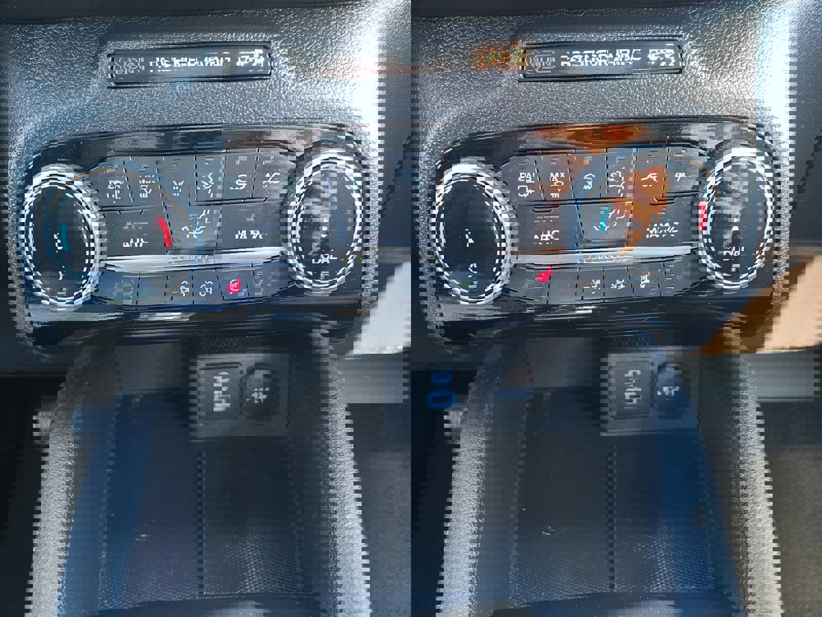 Certified 2022 Ford Escape SE w/ Convenience Package image 20