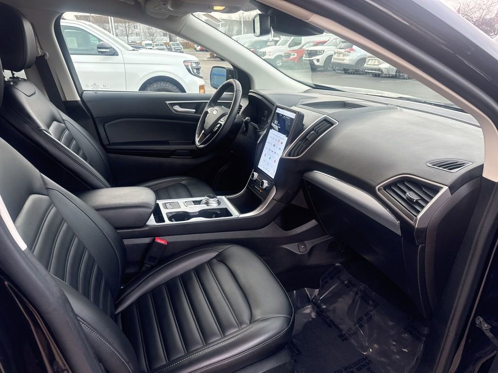 Certified 2022 Ford Edge SEL w/ Convenience Package image 35