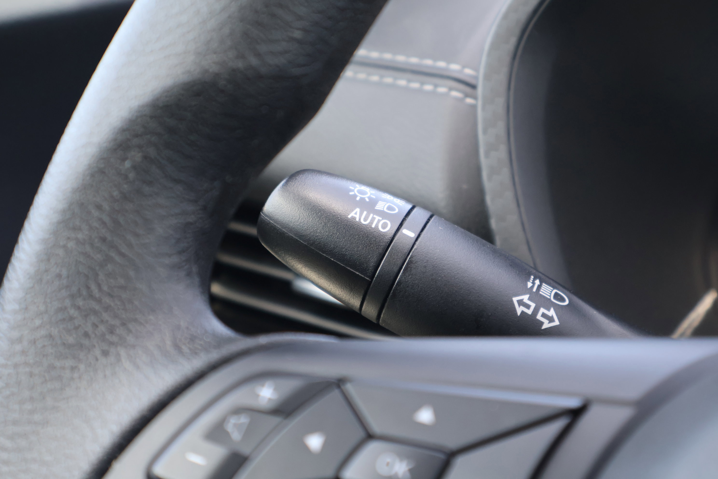 Used 2024 Nissan Sentra SV image 19