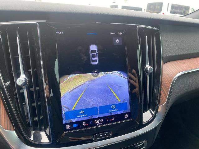 Used 2023 Volvo S60 T8 Plus w/ Climate Package image 22