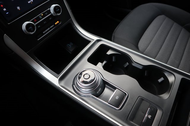 Certified 2022 Ford Edge SE w/ Black Appearance Package image 29