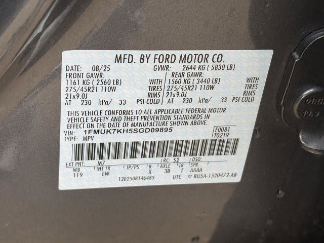 Certified 2025 Ford Explorer ST-Line w/ Premium Package RWD image 31