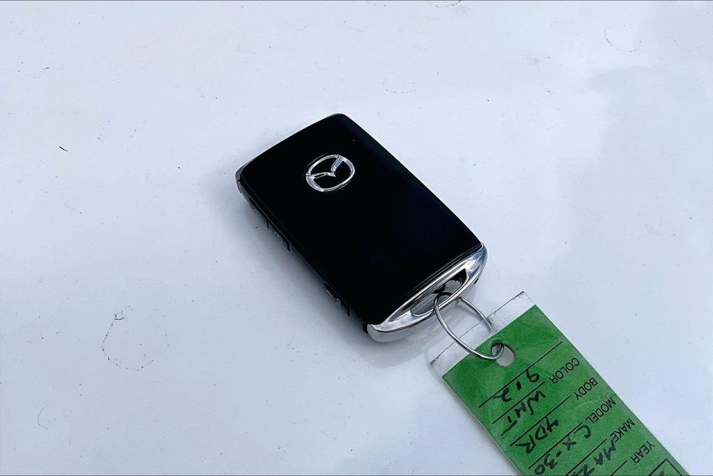 Used 2025 MAZDA CX-30 AWD 2.5 S w/ Preferred Package image 12