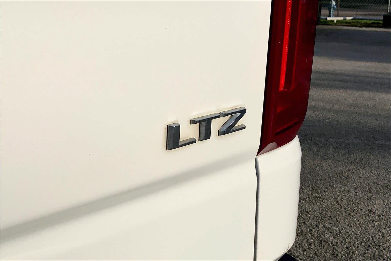 Used 2022 Chevrolet Silverado 1500 LTZ w/ LTZ Premium Texas Edition RWD image 7