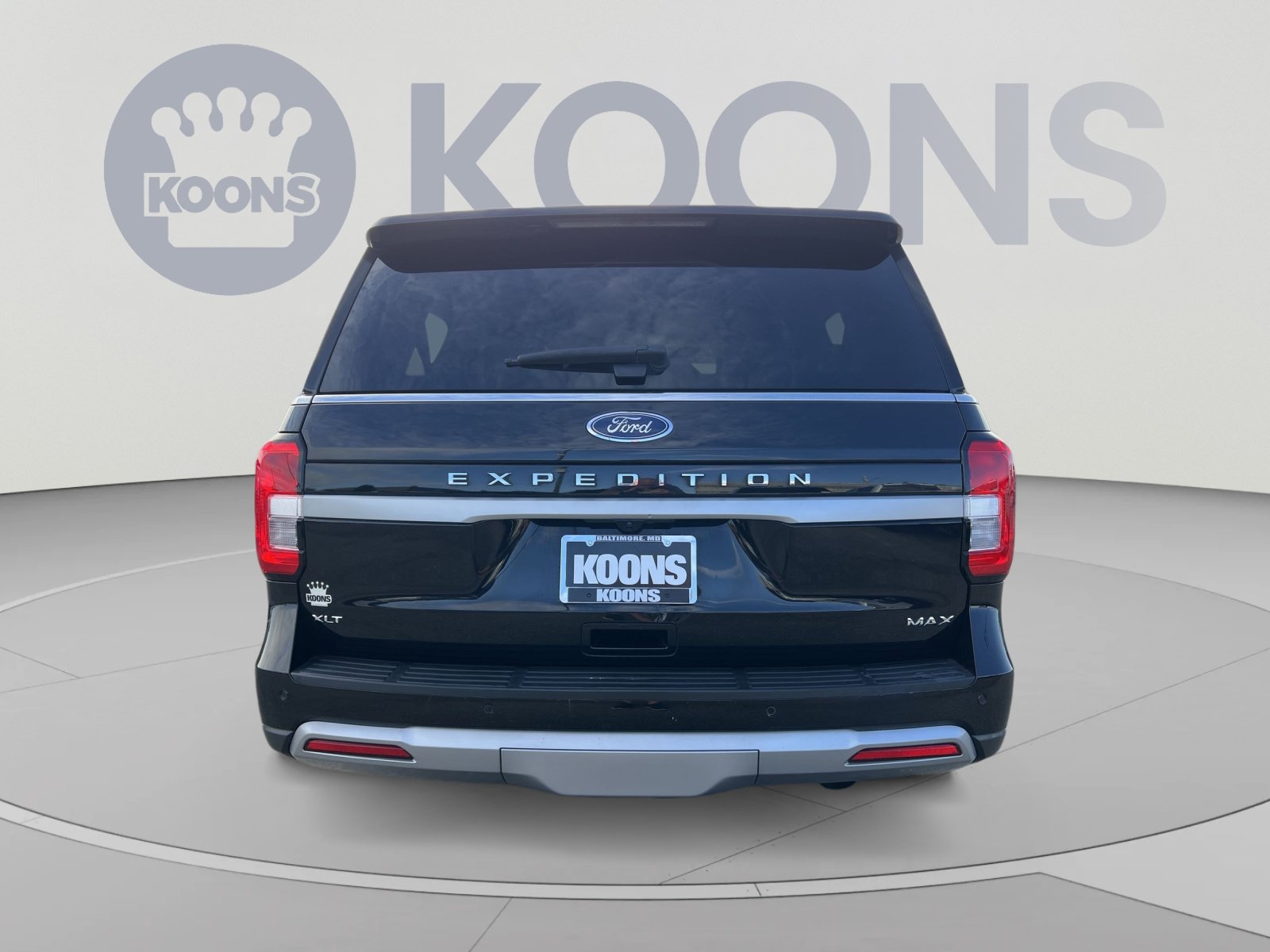 Certified 2024 Ford Expedition Max XLT RWD image 5