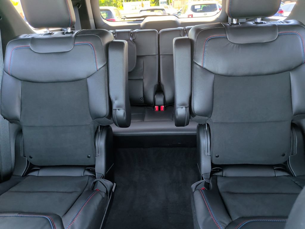 Certified 2023 Ford Explorer ST w/ Equipment Group 401A AWD/4WD image 8
