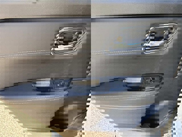 Used 2024 Nissan Rogue Platinum w/ Platinum Premium Package image 20