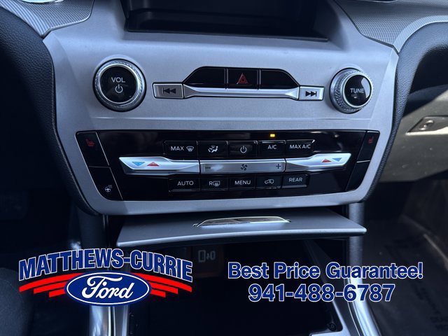 Certified 2023 Ford Explorer XLT w/ Equipment Group 202A RWD image 20