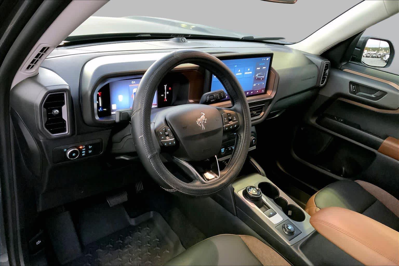 Certified 2026 Ford Bronco Sport Outer Banks w/ Outer Banks Tech Package+ AWD/4WD image 16