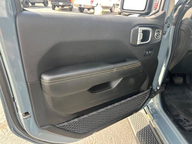 Used 2025 Jeep Gladiator Sport AWD/4WD image 27