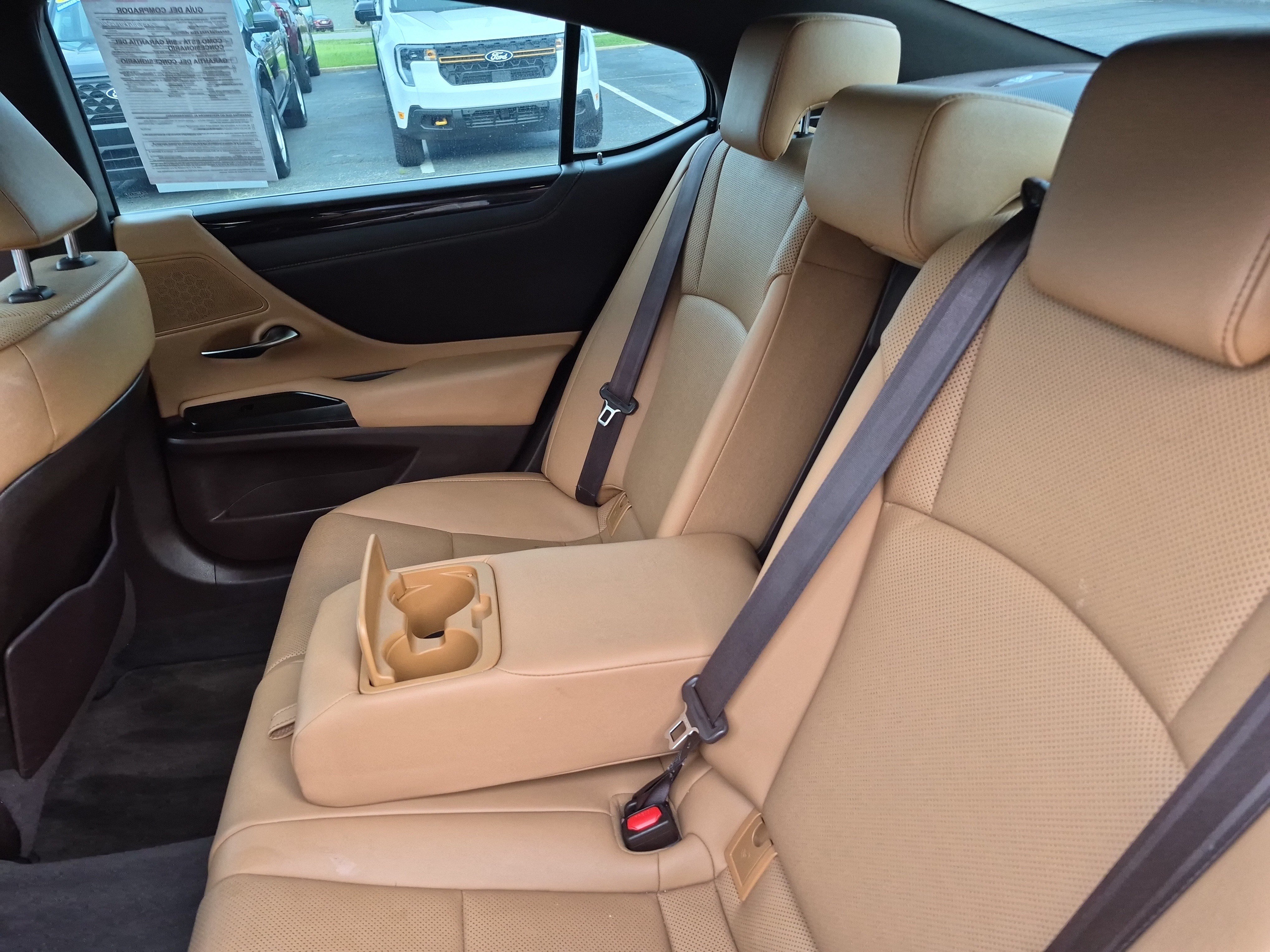Used 2019 Lexus ES 350 w/ Premium Package FWD image 16