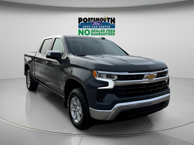 Used 2025 Chevrolet Silverado 1500 LT AWD/4WD image 1