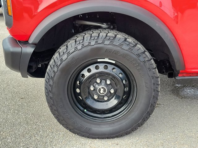 Certified 2023 Ford Bronco Black Diamond image 8