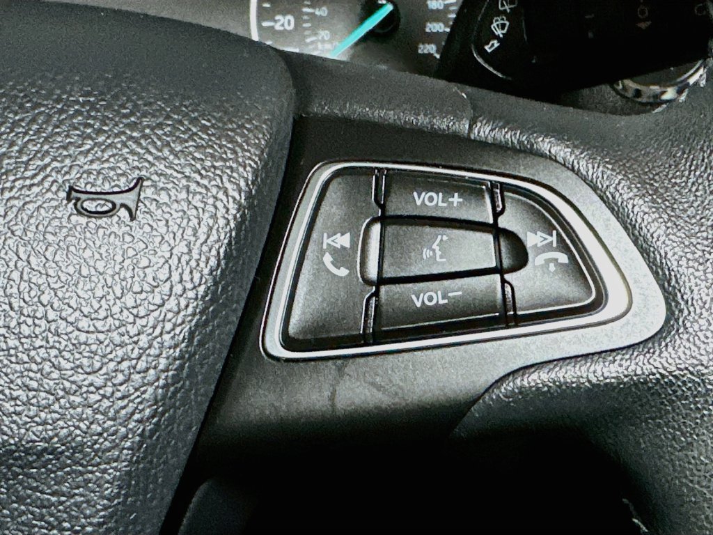 Certified 2019 Ford EcoSport SE w/ SE Convenience Package FWD image 36