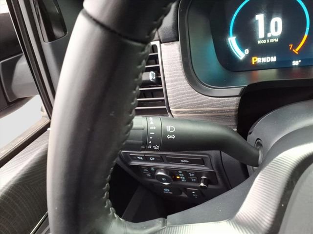 Certified 2022 Ford F150 Platinum w/ Equipment Group 701A High image 26