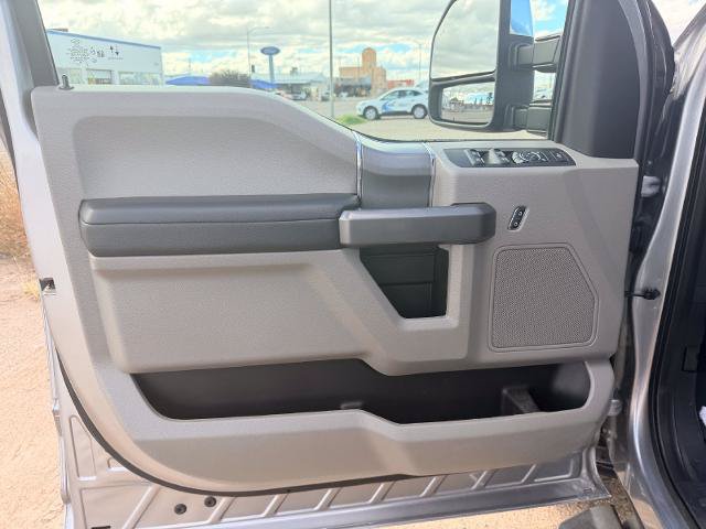 Certified 2020 Ford F350 XLT w/ XLT Premium Package AWD/4WD image 10