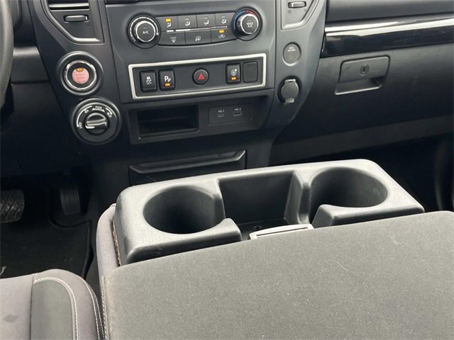 Used 2022 Nissan Titan SV w/ Accessory Utility Package image 16