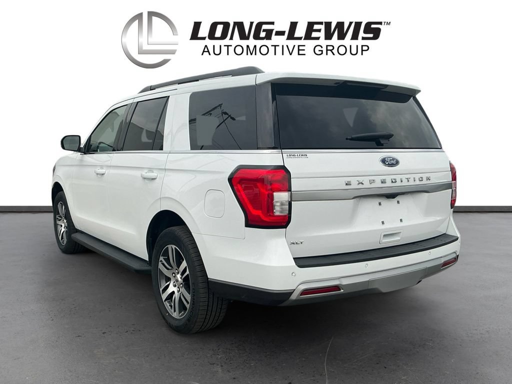 Certified 2024 Ford Expedition XLT RWD image 4