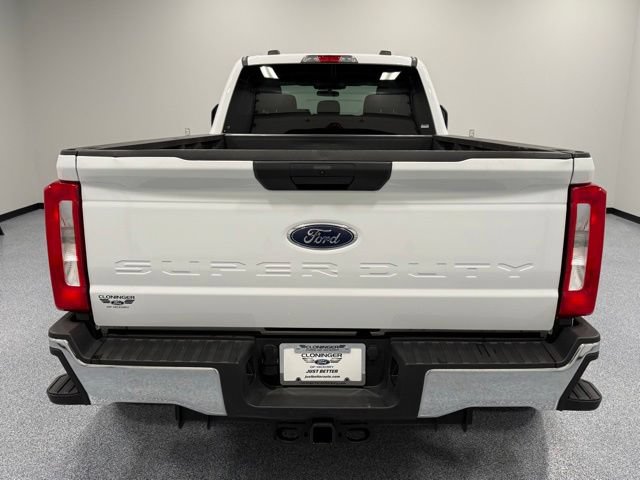 Certified 2025 Ford F350 XLT AWD/4WD image 10