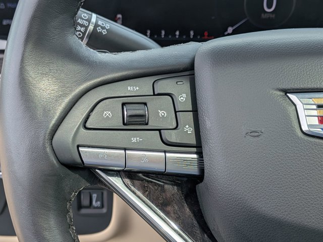 Used 2023 Cadillac Escalade ESV Premium Luxury image 18