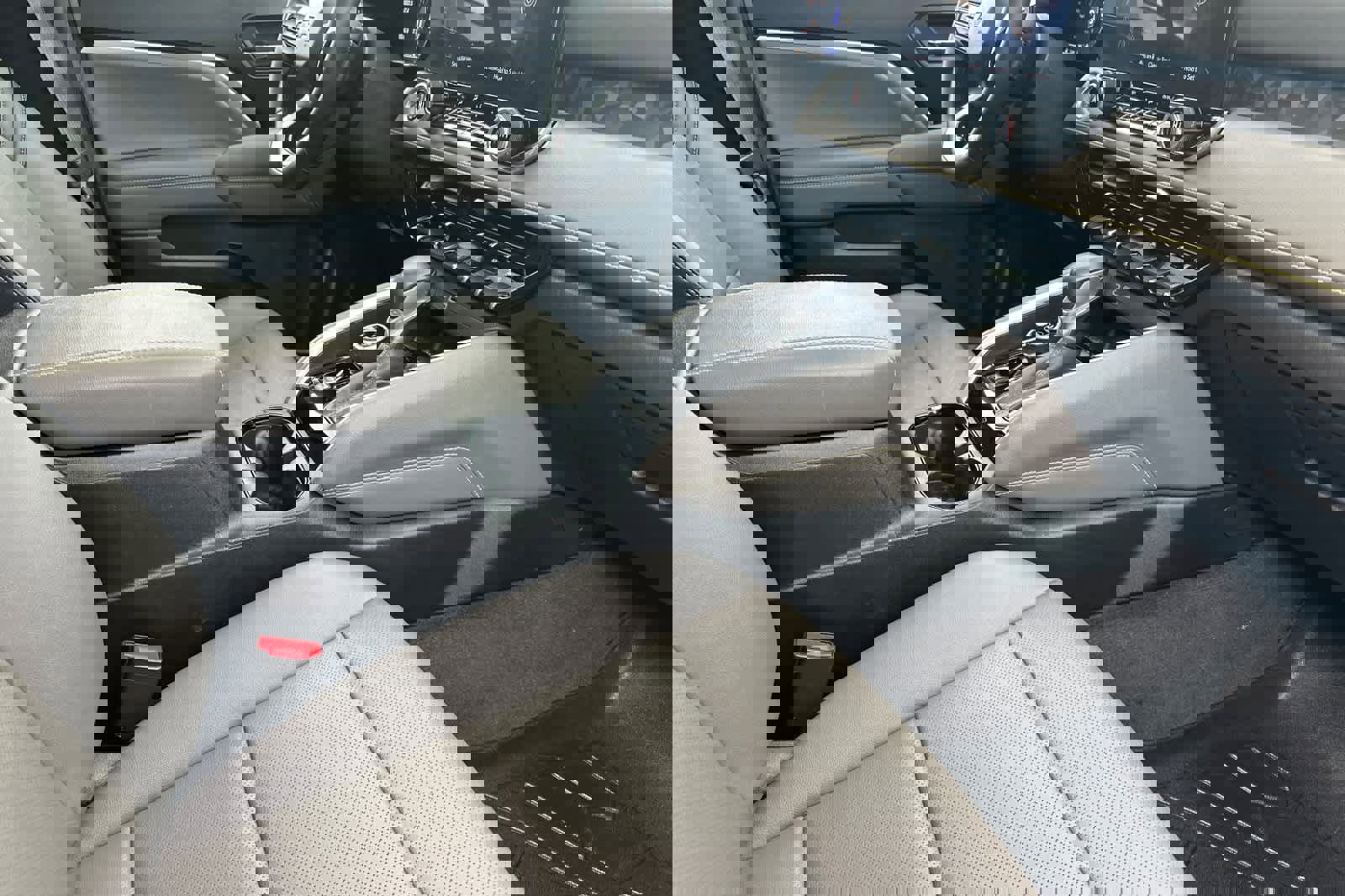 Used 2024 Chevrolet Colorado ZR2 w/ ZR2 Convenience Package III image 15