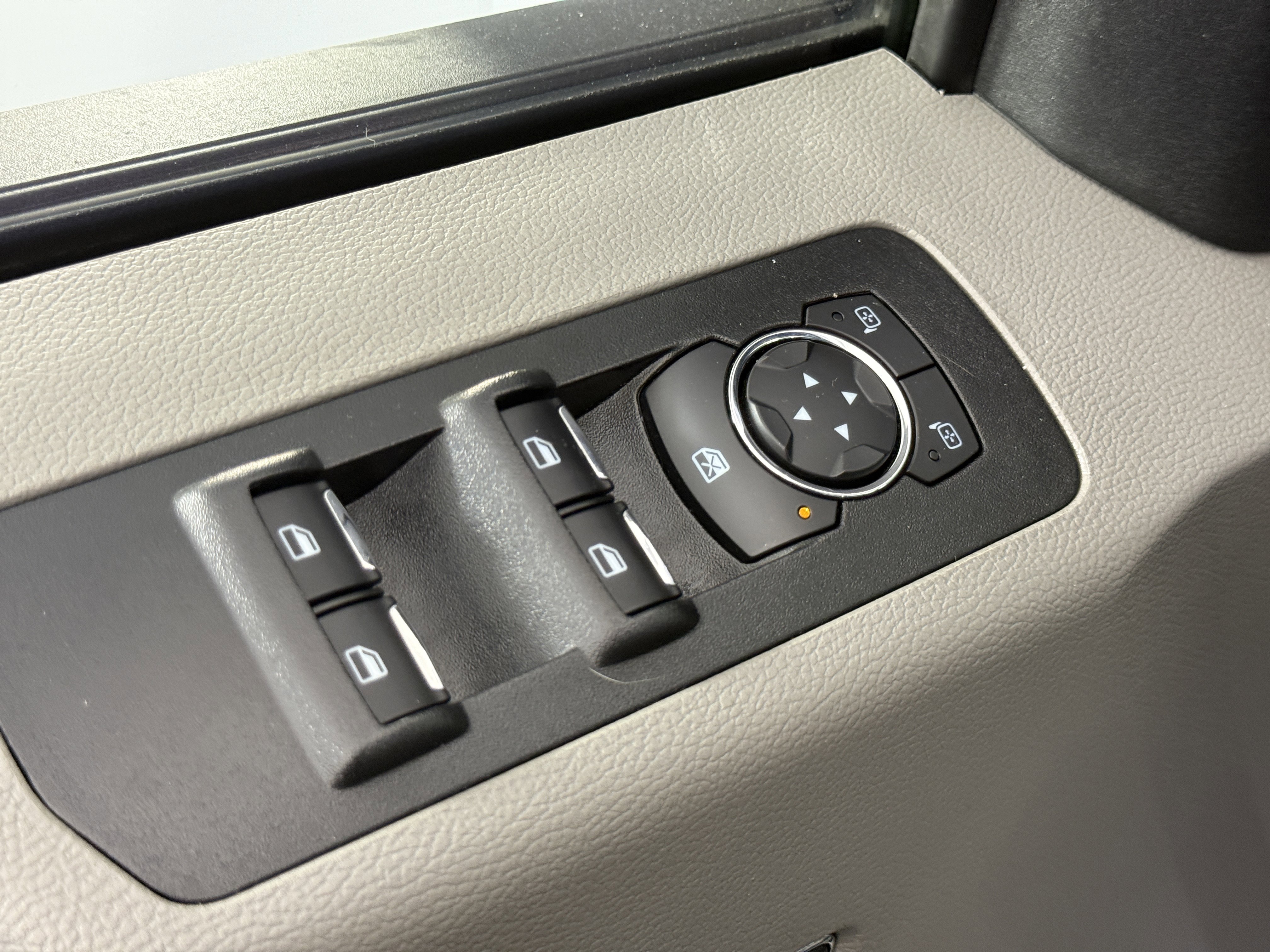 Certified 2018 Ford F150 XLT w/ Equipment Group 302A Luxury image 16