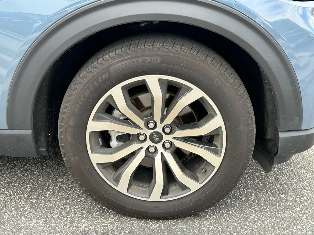 Certified 2025 Ford Explorer ST-Line w/ Premium Package RWD image 15