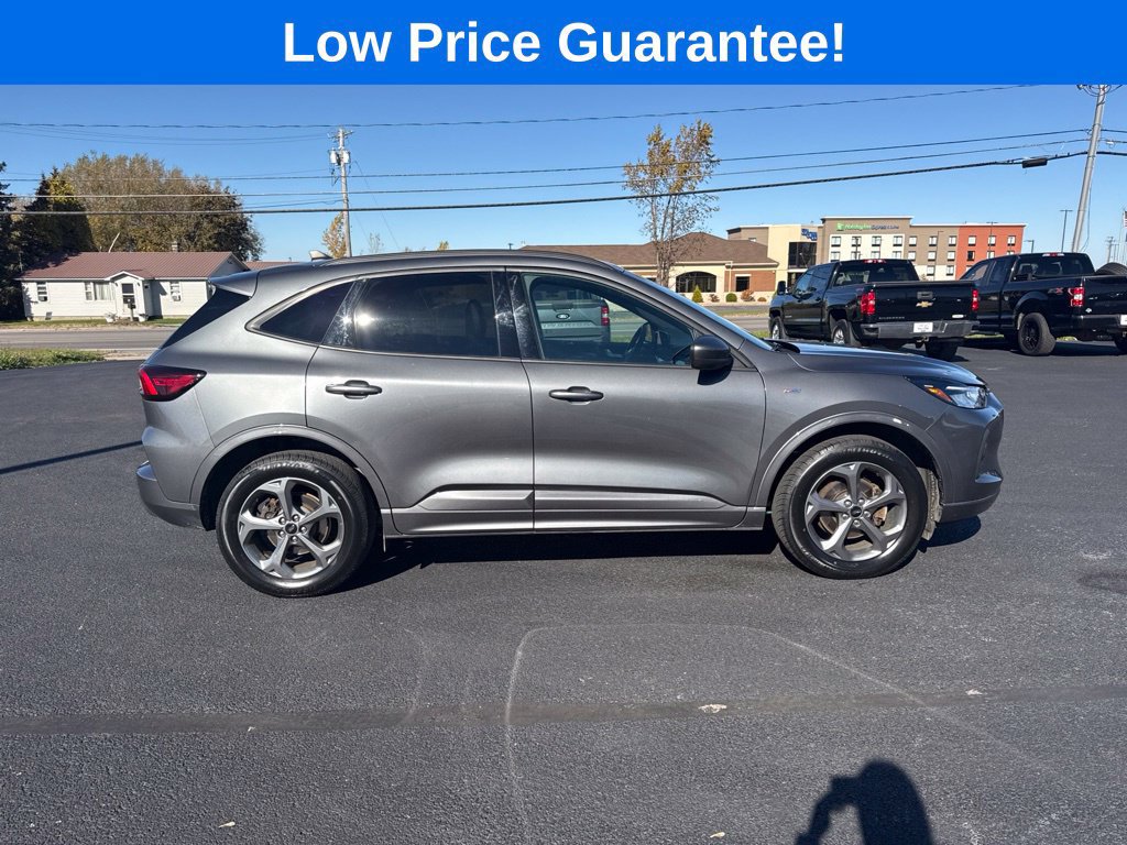 Certified 2023 Ford Escape ST-Line Select w/ Tech Pack #1 AWD/4WD image 9