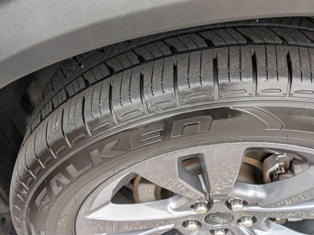 Certified 2022 Ford Explorer XLT w/ Equipment Group 202A image 12