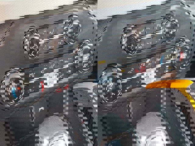 Certified 2023 Ford Bronco Badlands w/ Sasquatch Package AWD/4WD image 21