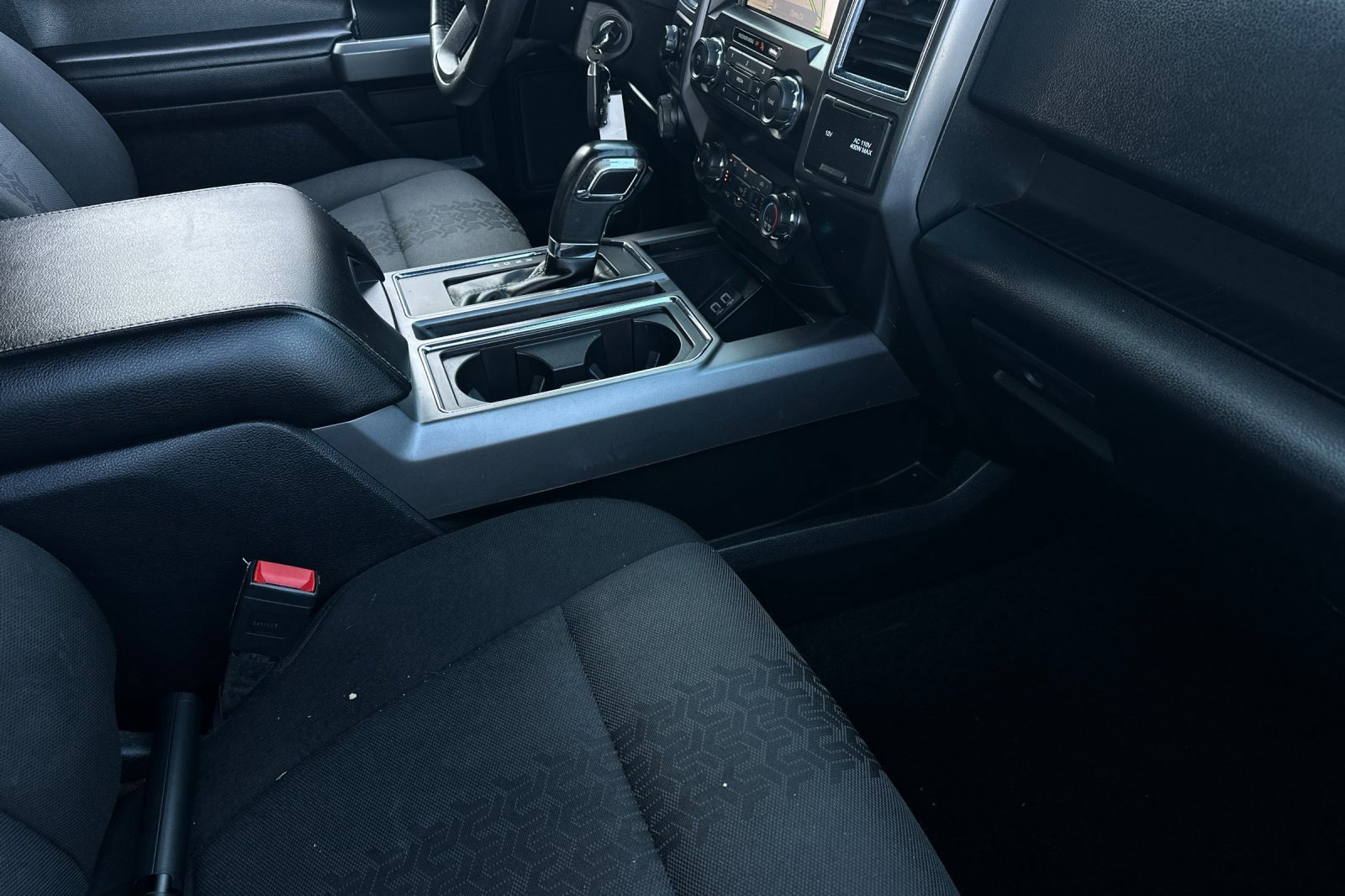 Certified 2020 Ford F150 XLT w/ Equipment Group 302A Luxury image 16