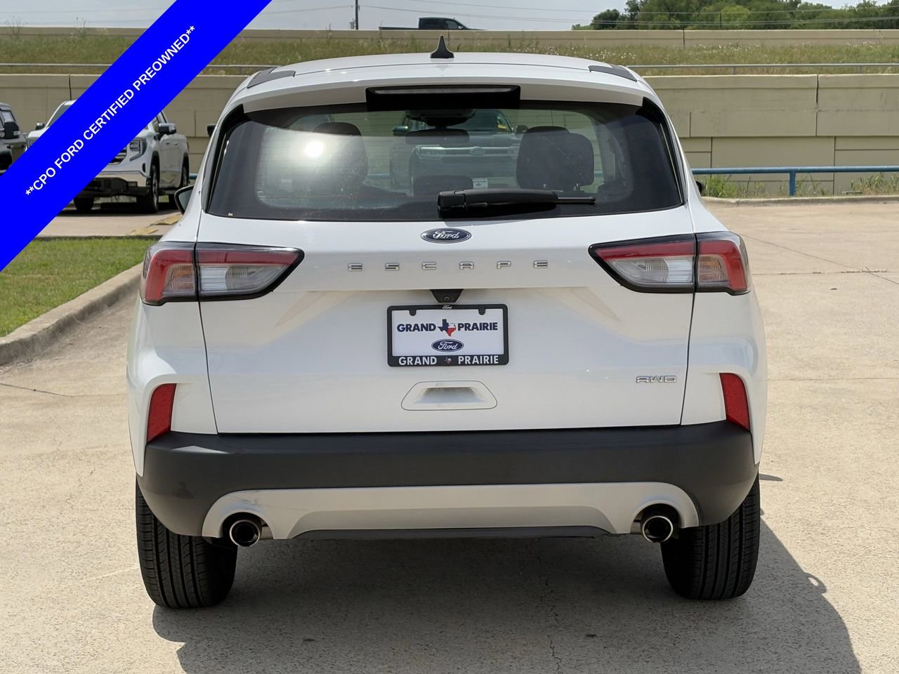 Certified 2022 Ford Escape S AWD/4WD image 7
