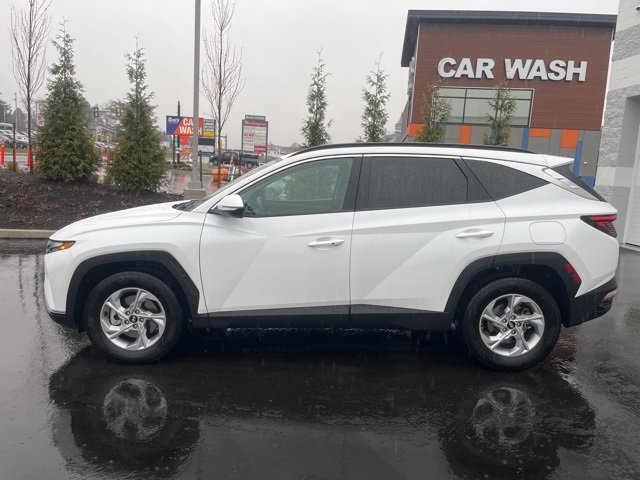 Used 2022 Hyundai Tucson SEL w/ Cargo Package image 3
