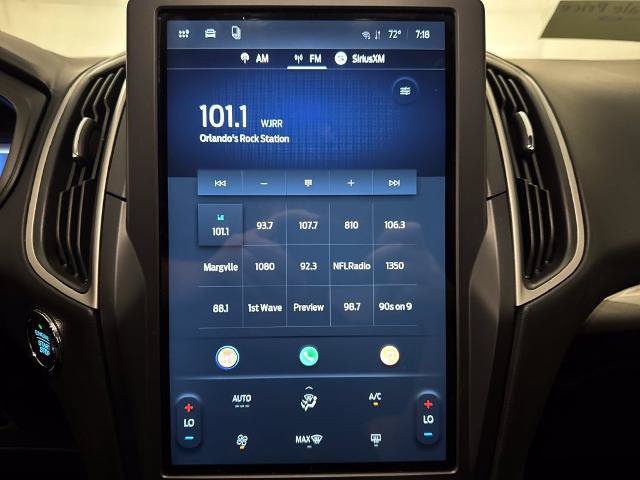 Certified 2024 Ford Edge SE w/ Black Appearance Package AWD/4WD image 18