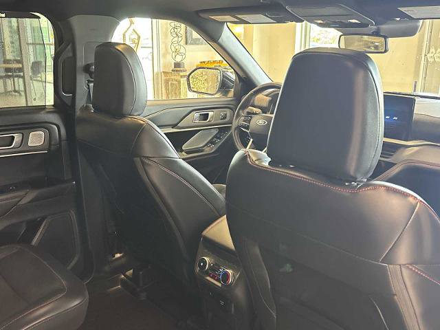 Certified 2025 Ford Explorer ST AWD/4WD image 27