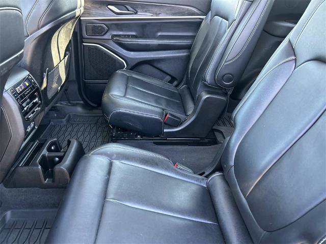 Used 2021 Jeep Grand Cherokee L Limited w/ Trailer Tow Group (B) image 15