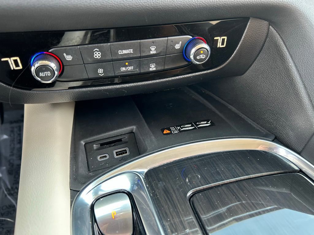 Used 2023 Buick Enclave Essence w/ Trailering Package, 5000 lbs. FWD image 20