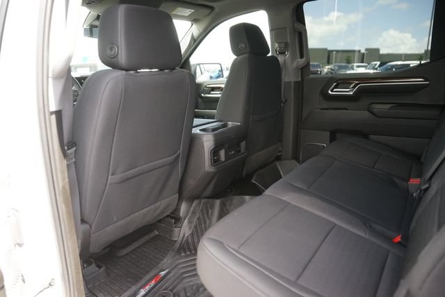 Used 2023 Chevrolet Silverado 1500 LT Trail Boss w/ Convenience Package II AWD/4WD image 11