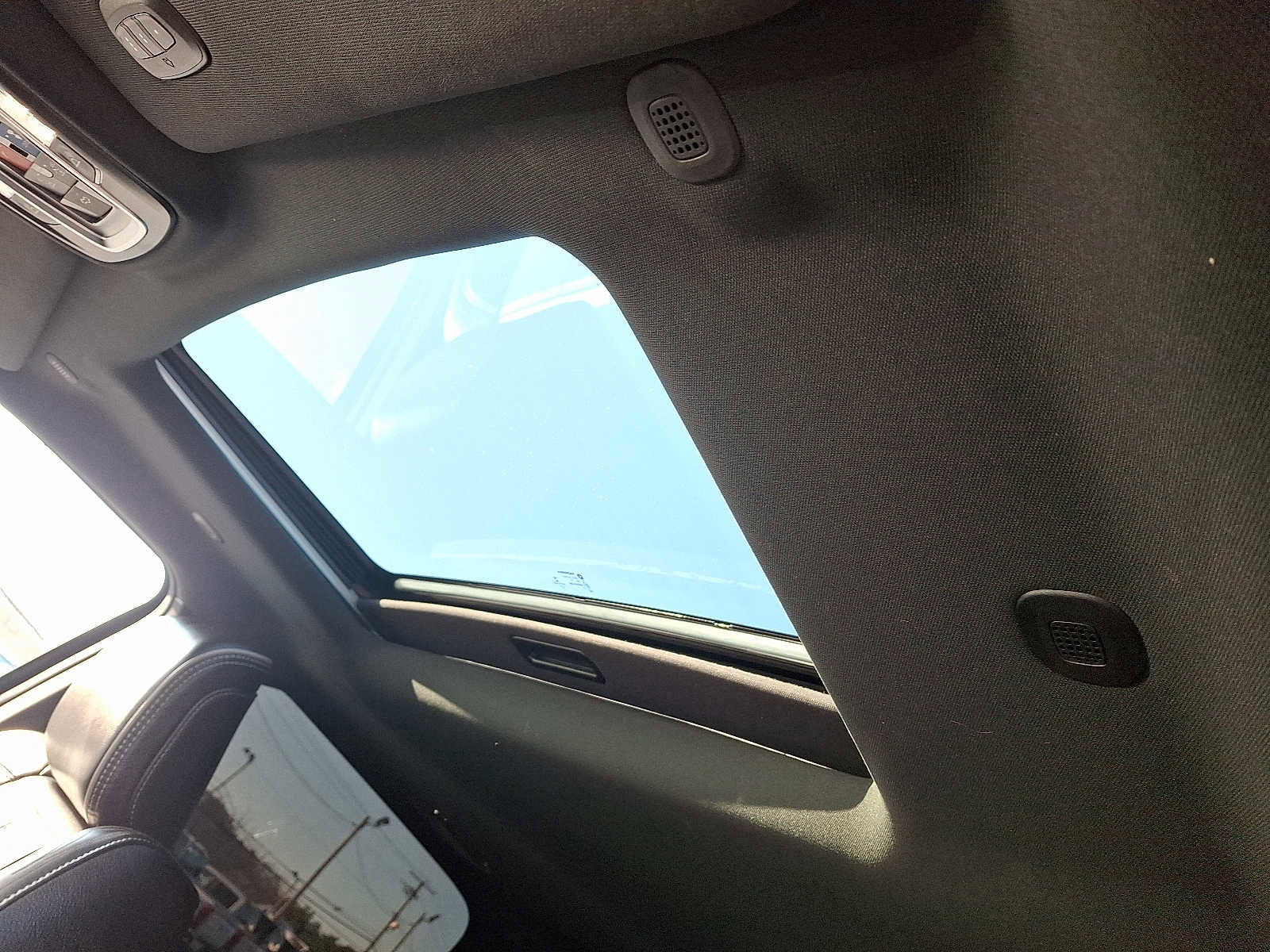 Used 2024 RAM 2500 Limited image 15