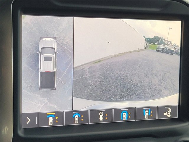 Used 2019 Chevrolet Silverado 1500 LTZ w/ Technology Package image 25